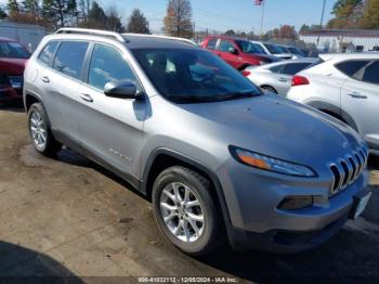  Salvage Jeep Cherokee