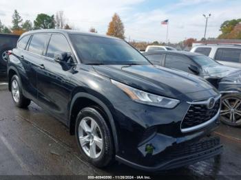  Salvage Toyota Highlander