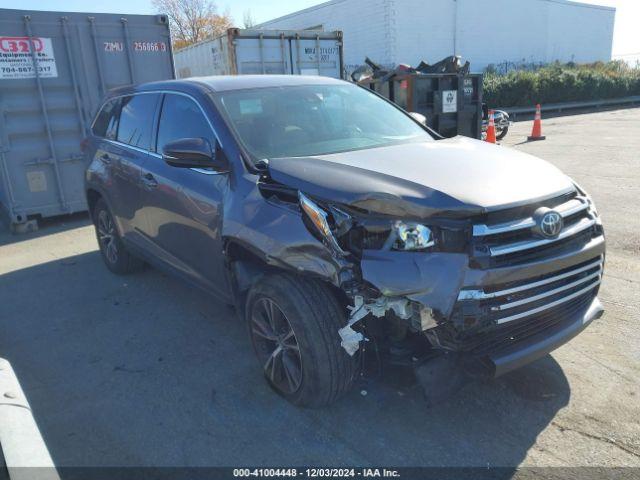  Salvage Toyota Highlander