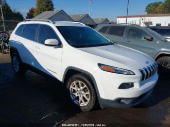  Salvage Jeep Cherokee