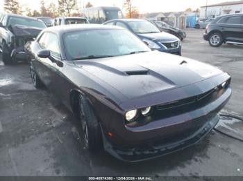  Salvage Dodge Challenger