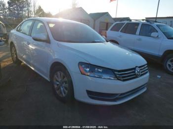  Salvage Volkswagen Passat