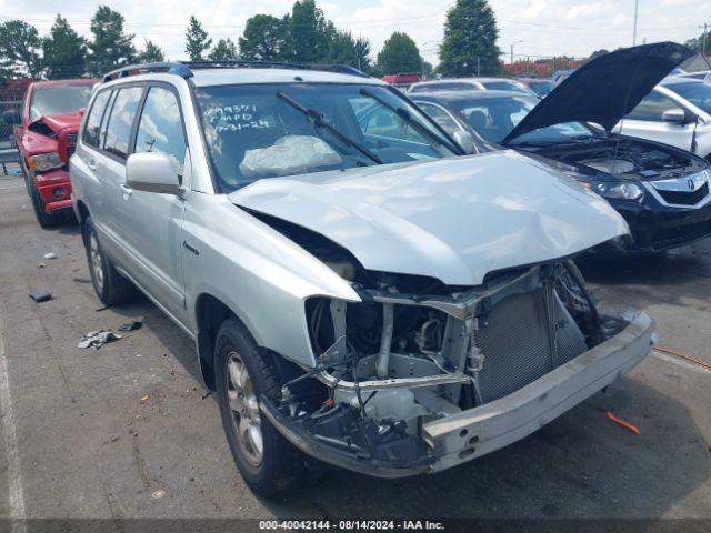  Salvage Toyota Highlander