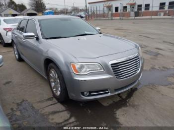  Salvage Chrysler 300