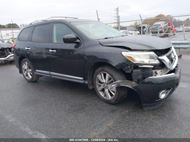  Salvage Nissan Pathfinder