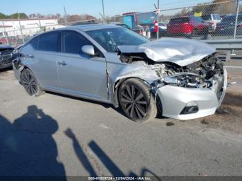  Salvage Nissan Altima