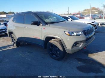  Salvage Jeep Compass