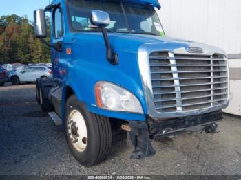  Salvage Freightliner Cascadia 125