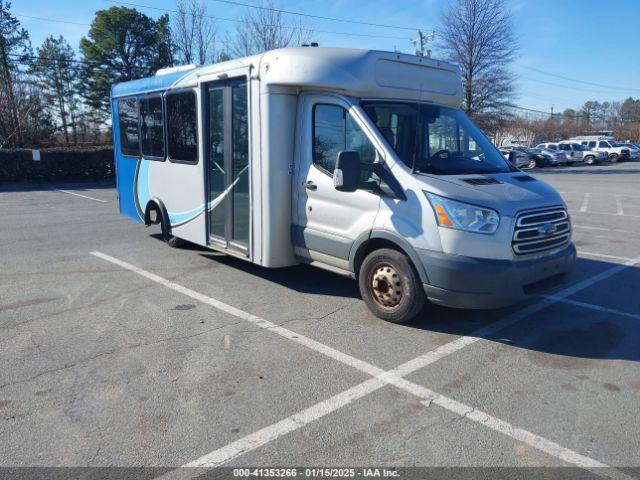  Salvage Ford Transit