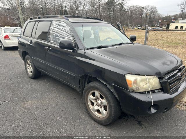  Salvage Toyota Highlander