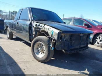  Salvage Toyota Pickup