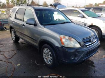  Salvage Honda CR-V