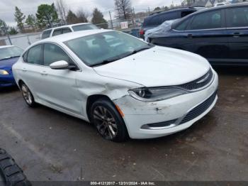  Salvage Chrysler 200