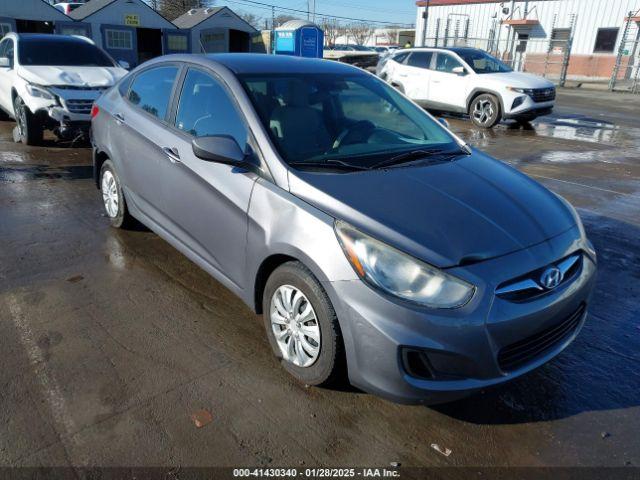  Salvage Hyundai ACCENT