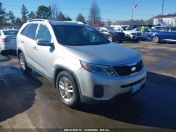  Salvage Kia Sorento