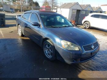  Salvage Nissan Altima