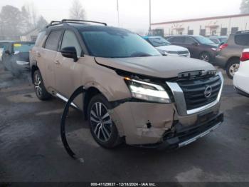  Salvage Nissan Pathfinder