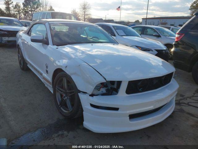  Salvage Ford Mustang