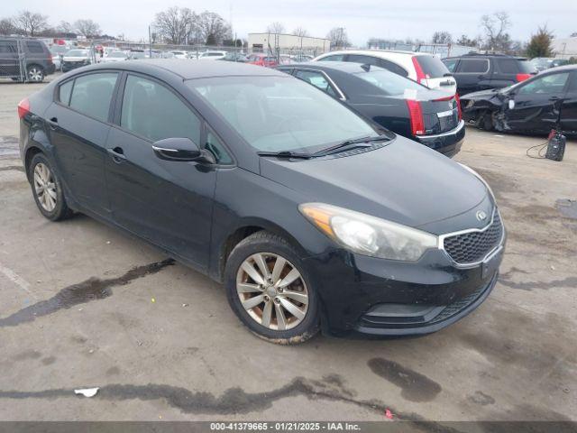  Salvage Kia Forte