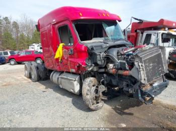  Salvage Freightliner Cascadia 125