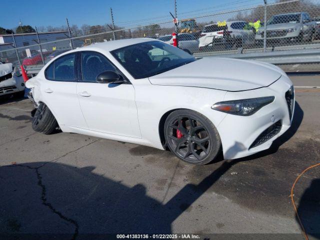  Salvage Alfa Romeo Giulia