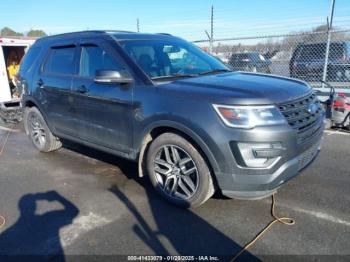  Salvage Ford Explorer