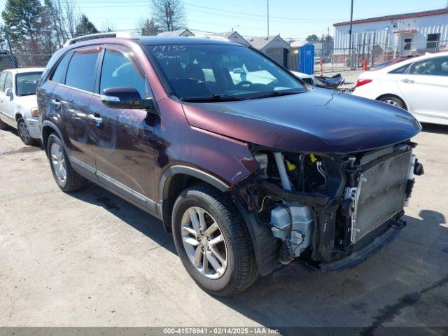  Salvage Kia Sorento