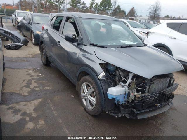  Salvage Nissan Kicks