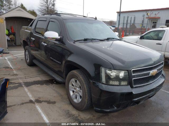  Salvage Chevrolet Avalanche 1500