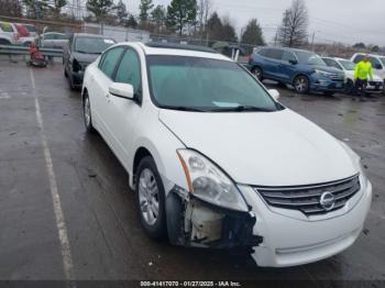  Salvage Nissan Altima