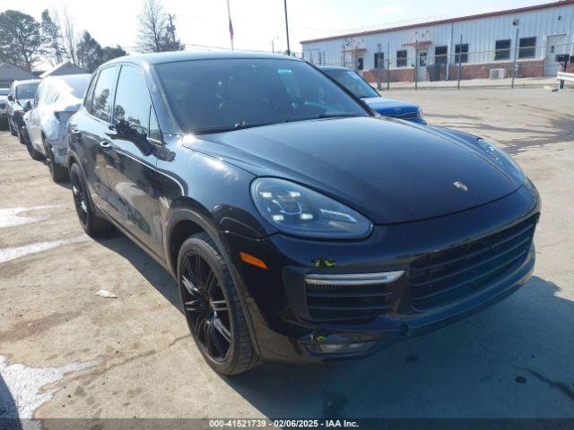  Salvage Porsche Cayenne