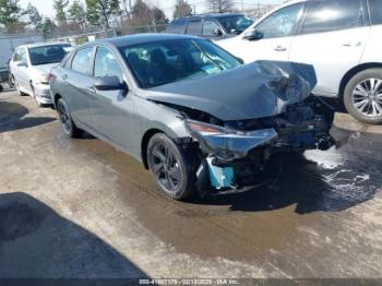  Salvage Hyundai ELANTRA