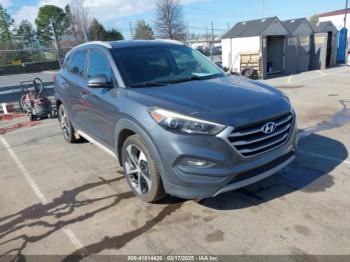  Salvage Hyundai TUCSON