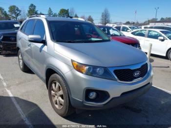  Salvage Kia Sorento