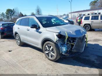  Salvage Kia Sorento