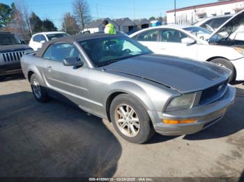  Salvage Ford Mustang