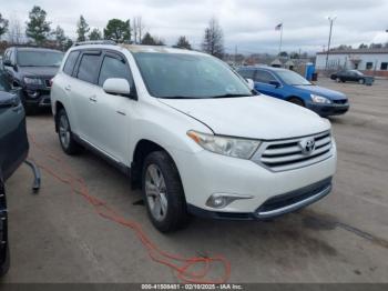  Salvage Toyota Highlander