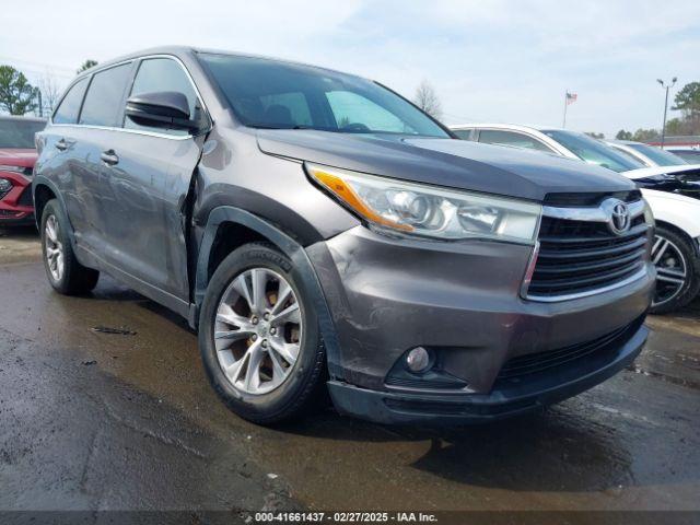  Salvage Toyota Highlander