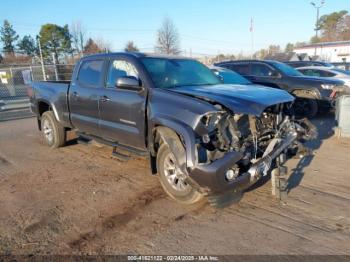  Salvage Toyota Tacoma