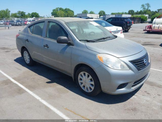  Salvage Nissan Versa