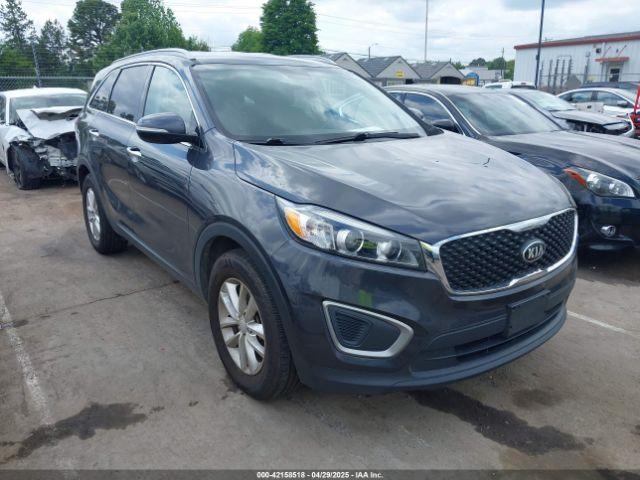  Salvage Kia Sorento
