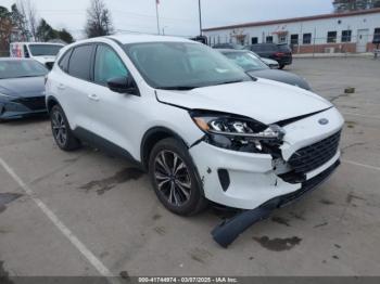  Salvage Ford Escape