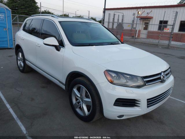  Salvage Volkswagen Touareg