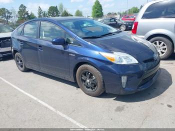  Salvage Toyota Prius