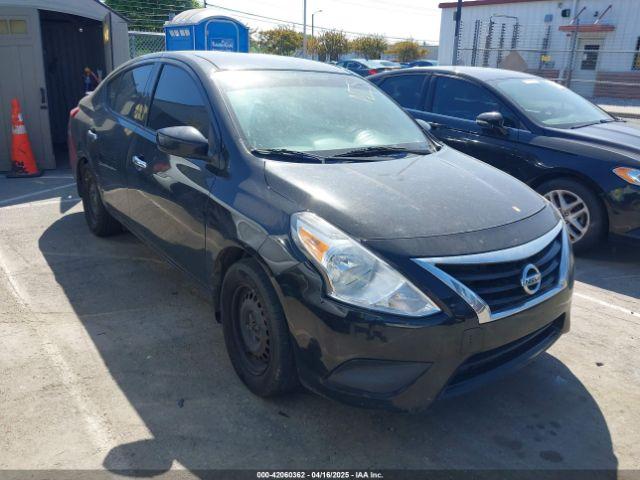  Salvage Nissan Versa