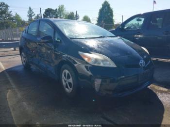  Salvage Toyota Prius