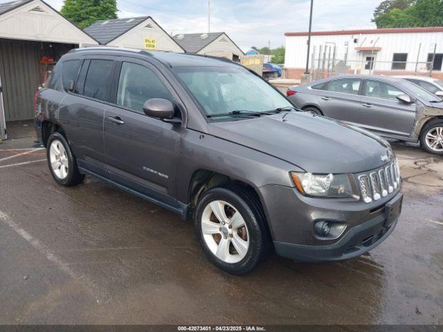  Salvage Jeep Compass