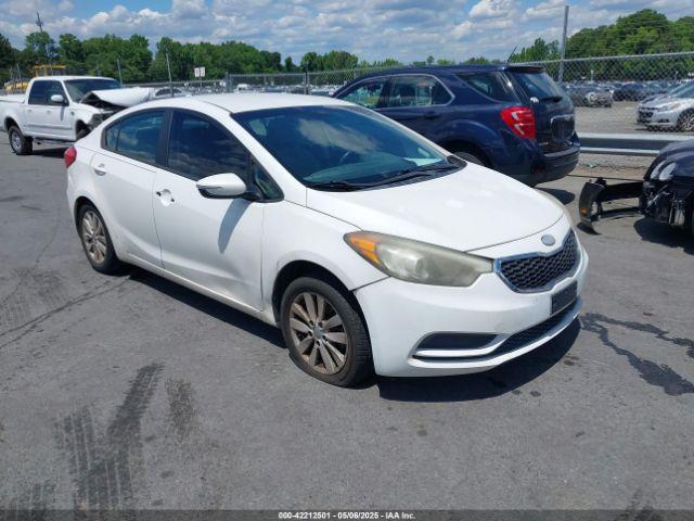  Salvage Kia Forte