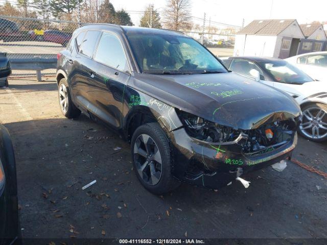  Salvage Volvo XC40