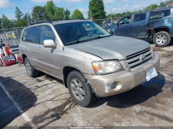 Salvage Toyota Highlander